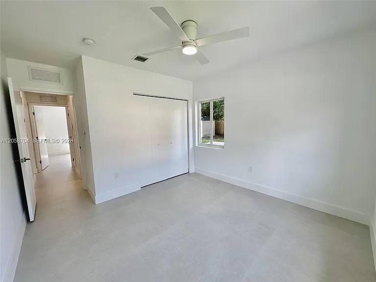 12125 NE 7th Ave #1 — Photo 19