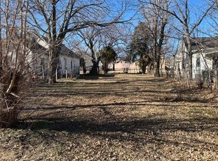 920 Broadway St, Larned, KS 67550