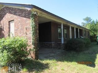 2709 Cherokee Rd, Elberton, GA 30635