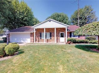 1402 White Ave, Fremont, OH 43420