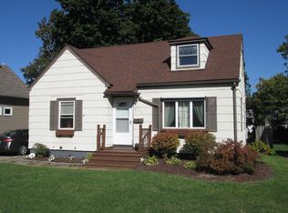 852 Britton Rd, Rochester, NY 14616