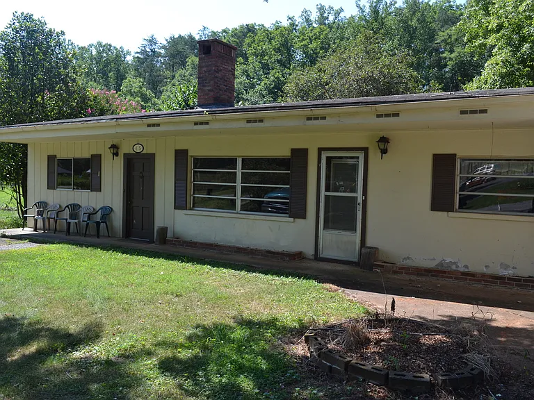 415 S Painter Rd — Photo 3