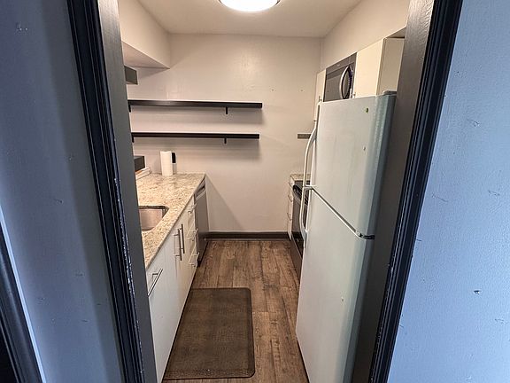 5th image of 3332 Tarleton W #3332