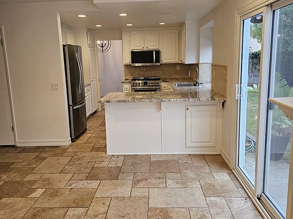 3rd image of 1692 Charlie Horse Way