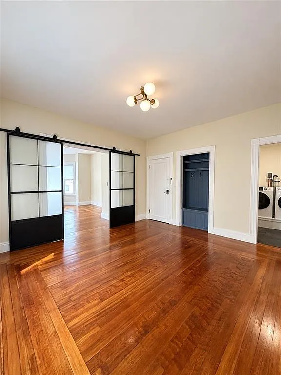 1 bed, 1.0 bath, 1048 sqft, $2,900 — Photo 4