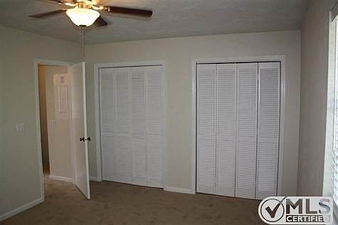 5th image of 2382 Claremont Ln