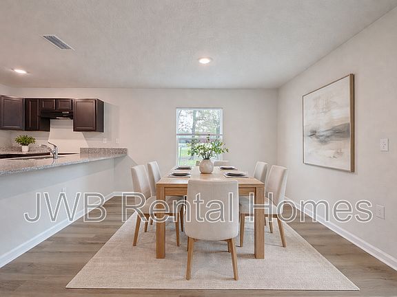 5th image of 1163 W 3rd St