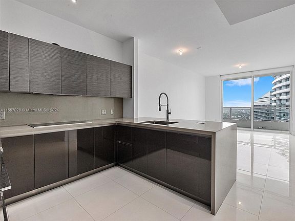 3rd image of 1080 Brickell Ave Unit 3707