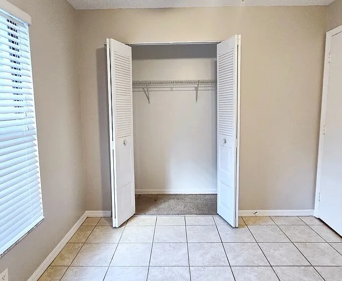 1423 Montana Ave — Photo 28