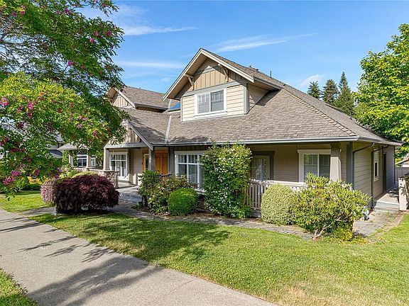 3rd image of 2031 Troon Ct