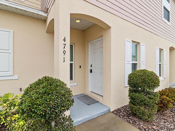 3rd image of 4791 Coral Castle Dr