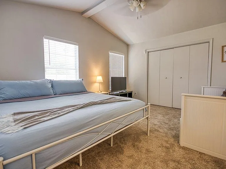 805 Ester Dr — Photo 14