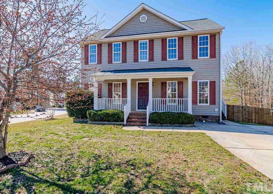 1st image of 229 Hornholly Way
