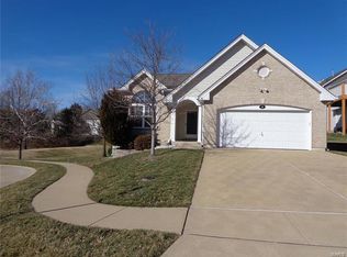 10 Autumn View Trail Ct, Bridgeton, MO 63044