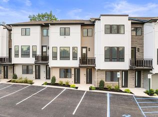 17 Union Rd #107, Spring Valley, NY 10977