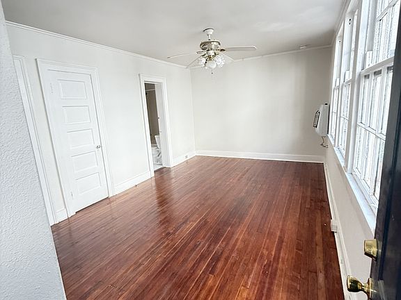 2nd image of 3539 Saint Charles Ave #11370593