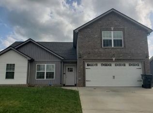 1944 Sydney Louise Dr, Clarksville, TN 37042
