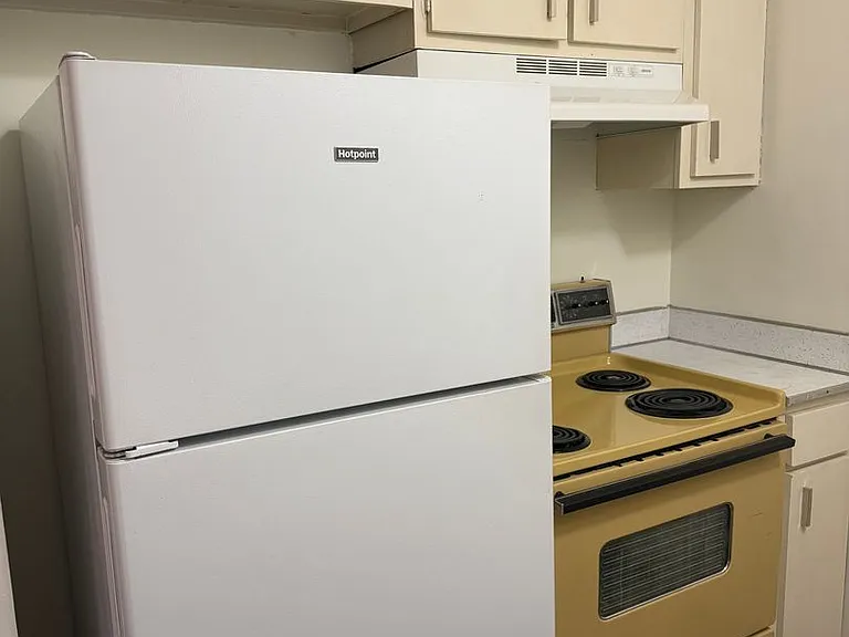 College Park Apartments — Photo 49