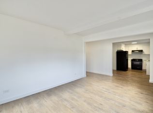1654 Venables St #3, Vancouver, BC V5L2H2