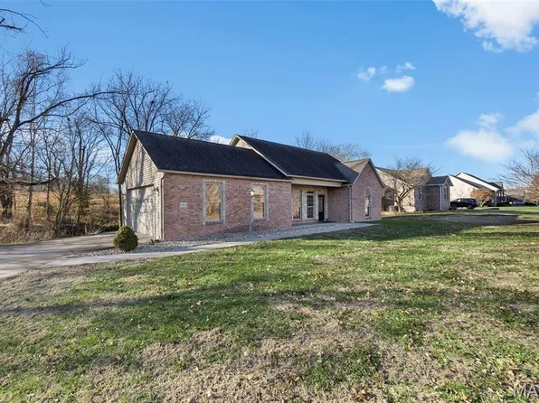 161 Oak Creek Dr, Jackson, MO 63755