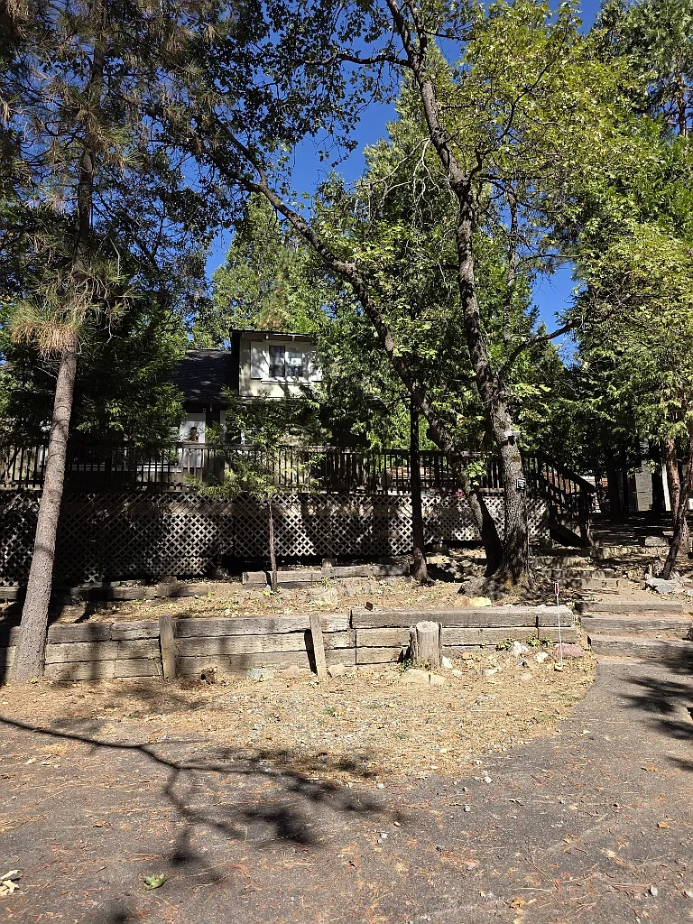 2 bed, 1010 sqft, $2,295 — Photo 3