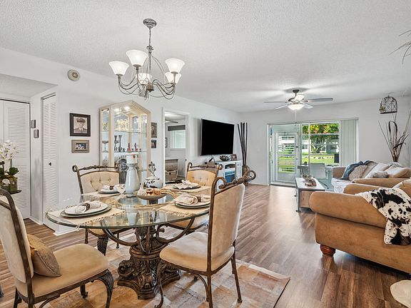 3rd image of 119 Lake Carol Drive