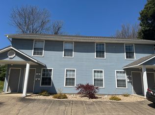 879 N Storer Ave, Fayetteville, AR 72701