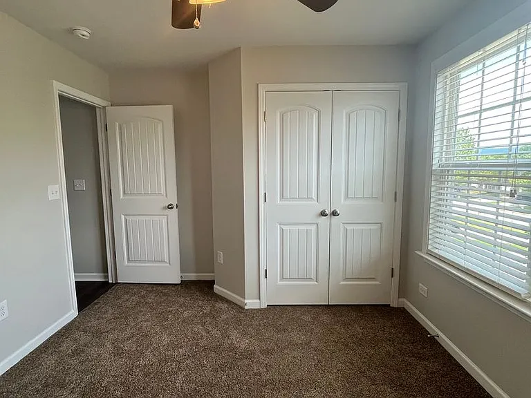 311 Glenlea Ln — Photo 13