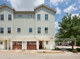 2710 Halcyon Dr, Austin, TX