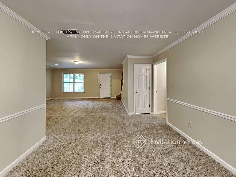 2123 Amherst Trl SE — Photo 7