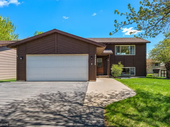 3220 Marlin Ave, Vadnais Heights, MN 55127