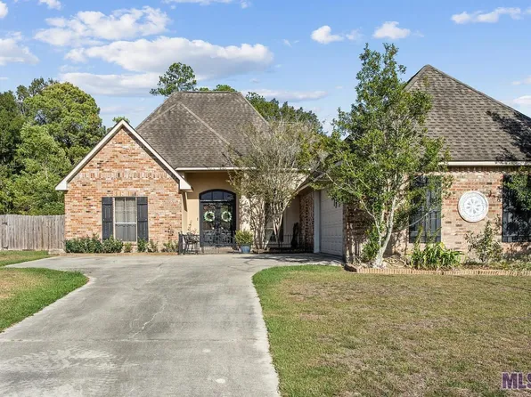 29178 S Redwood Dr, Denham Springs, LA 70726