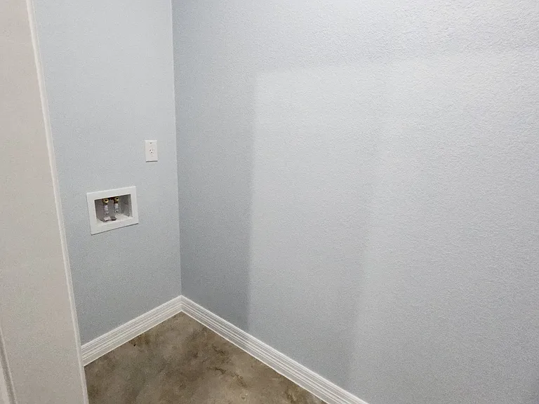 901 Mimosa Dr — Photo 14