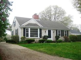 9 Woodland Rd, Harwich Port, MA 02646