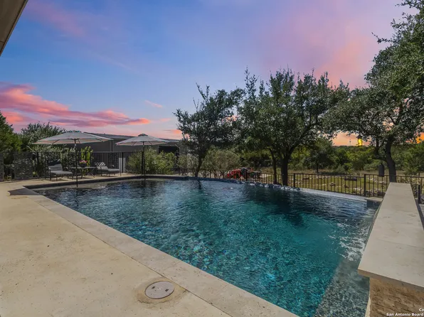 335 Mystic Breeze, Spring Branch, TX 78070