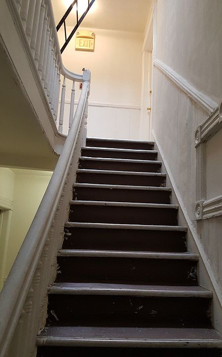 2nd image of 114 43rd St