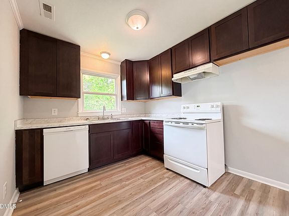 2nd image of 303 Stancil St