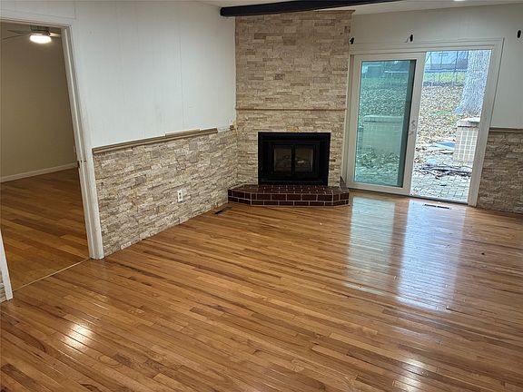 5th image of 4106 53rd St