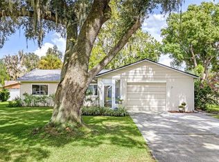 231 Douglas Dr, Eustis, FL 32726