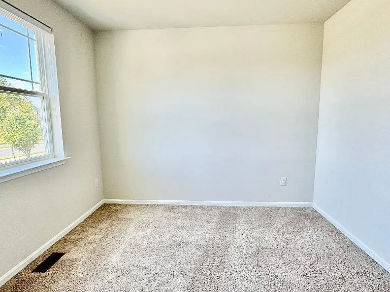 1236 Pimpernell Path — Photo 9