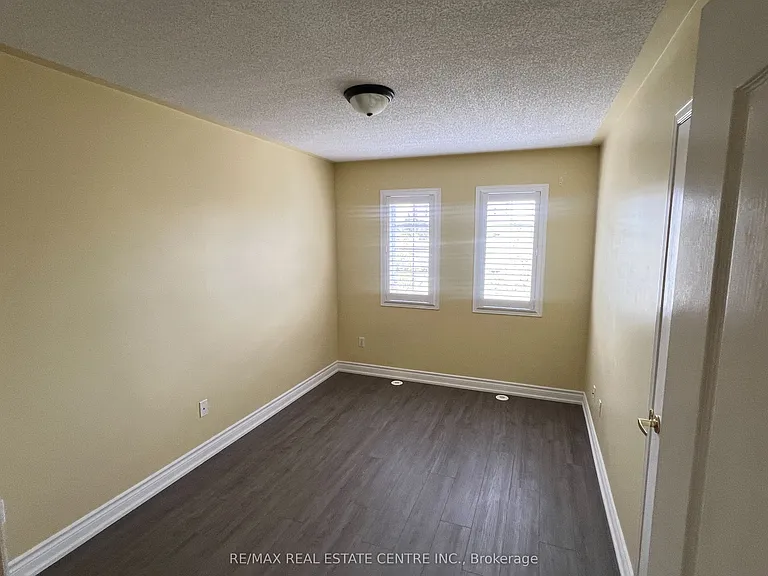 435 Hensall Cir #178 — Photo 14