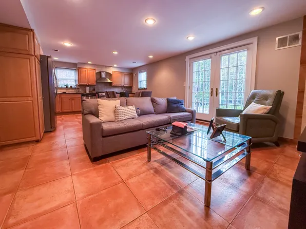 138-35 11th Avenue image 40 of 51