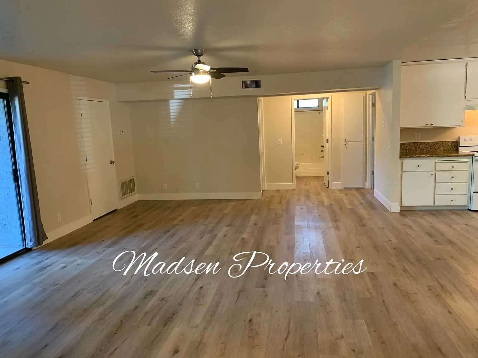 1340 West 4th Street - 2 — Photo 3