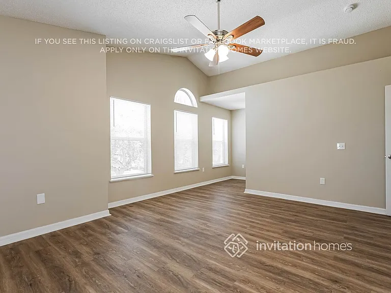 6210 Calamari Pl — Photo 11