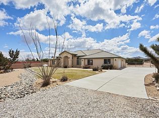 6347 Sundown Dr, Phelan, CA 92371