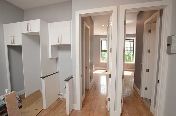 Rented by Miron Realty Group | media 47