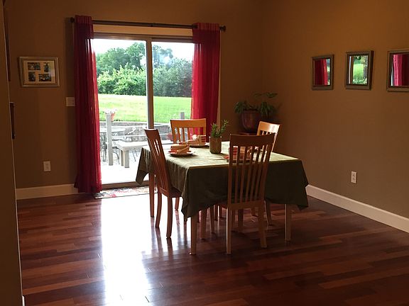 5th image of 3707 Bluff Dr