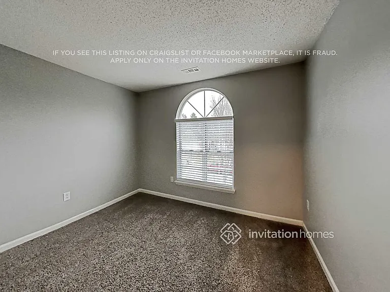 11908 Harris Pointe Dr — Photo 16