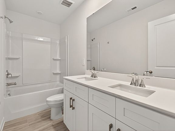 Secondary Bathroom in the Sherwood floorplan at a Meritage Homes community in Charlotte, NC.