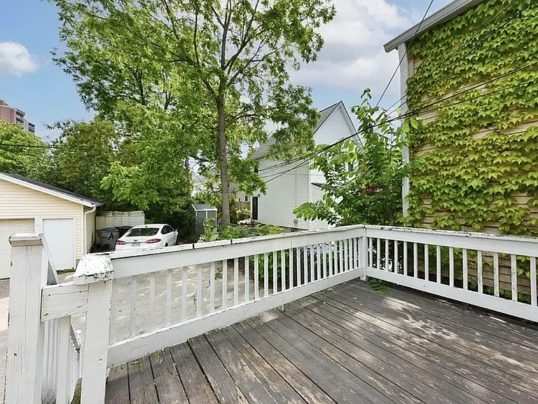 1818 N Arlington Pl — Photo 12